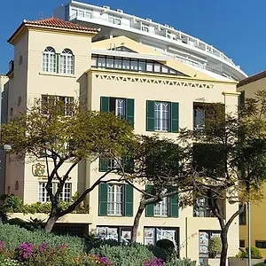Aparthotel Turisticos Avenue Park
